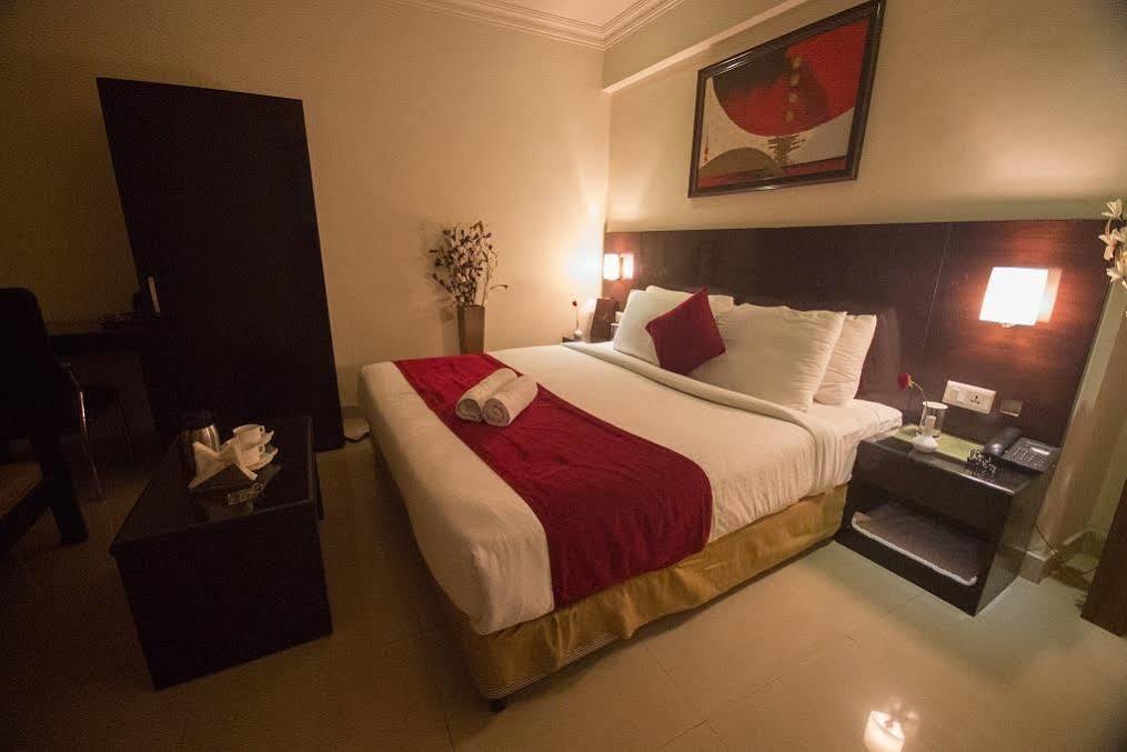Anr Hotels 勒克瑙 外观 照片